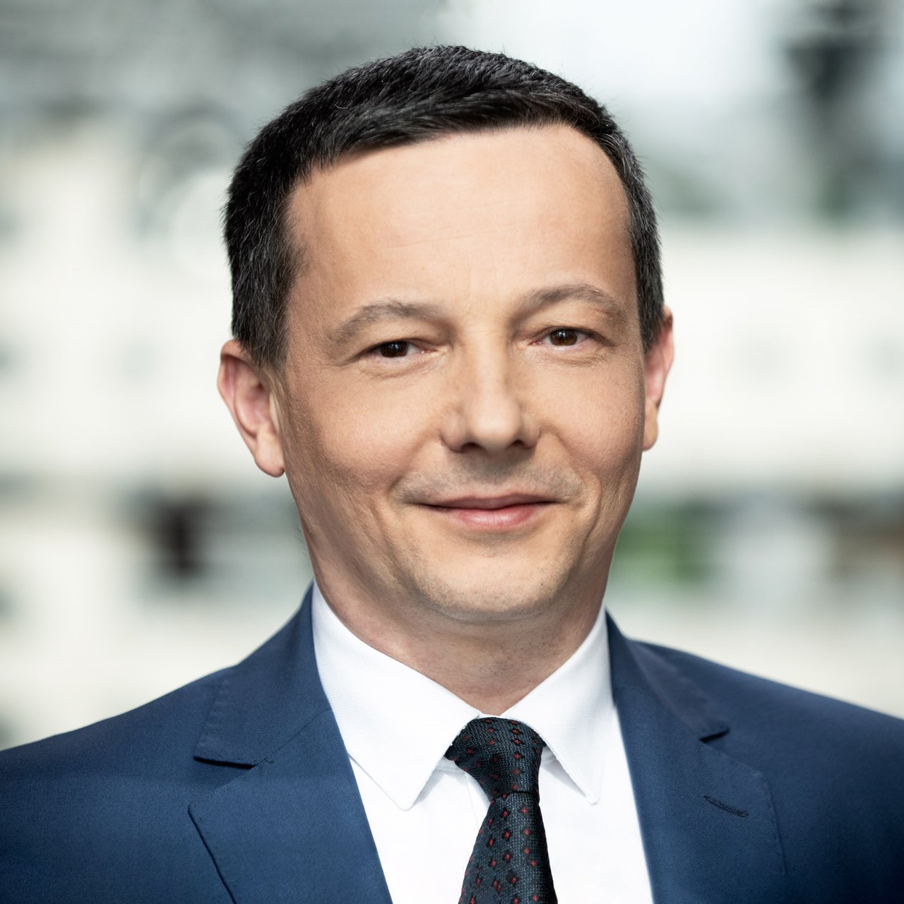Piotr-Pawlowski.jpg
